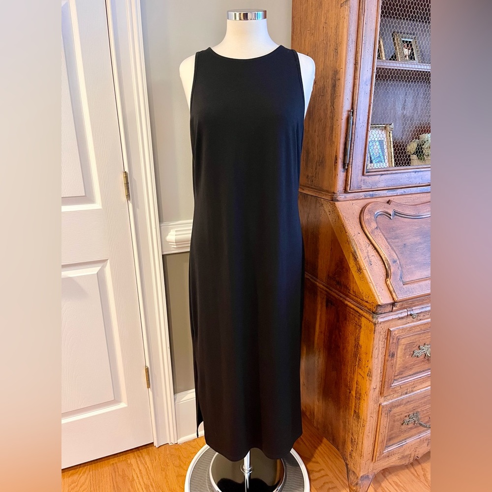 Sleeveless T-Shirt Dress - Picture 2 of 8